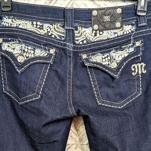 Miss Me Cropped Skinny Jeans...Size 33